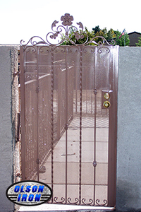 Iron gates, Iron gates Las Vegas, Security gates, Security screens, Security doors, Courtyard gates, Iron fence, Metal gate