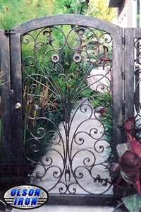 Iron gates, Iron gates Las Vegas, Security gates, Security screens, Security doors, Courtyard gates, Iron fence, Metal gate