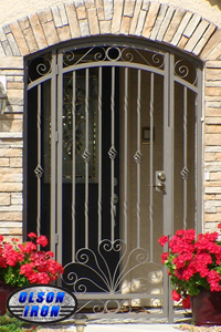 Iron gates, Iron gates Las Vegas, Security gates, Security screens, Security doors, Courtyard gates, Iron fence, Metal gates, Side yard gates, Rv gates, Double gates, Single gates, Driveway gates, Electric gates, Wrought iron gates, Iron works, Stair railing, Iron railings