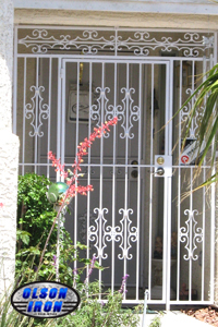 Iron gates, Iron gates Las Vegas, Security gates, Security screens, Security doors, Courtyard gates, Iron fence, Metal gates, Side yard gates, Rv gates, Double gates, Single gates, Driveway gates, Electric gates, Wrought iron gates, Iron works, Stair railing, Iron railings
