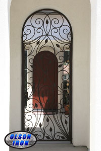 Iron gates, Iron gates Las Vegas, Security gates, Security screens, Security doors, Courtyard gates, Iron fence, Metal gates, Side yard gates, Rv gates, Double gates, Single gates, Driveway gates, Electric gates, Wrought iron gates, Iron works, Stair railing, Iron railings