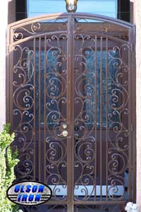 Iron gates, Iron gates Las Vegas, Security gates, Security screens, Security doors, Courtyard gates, Iron fence, Metal gates, Side yard gates, Rv gates, Double gates, Single gates, Driveway gates, Electric gates, Wrought iron gates, Iron works, Stair railing, Iron railings