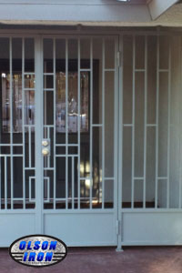 Iron gates, Iron gates Las Vegas, Security gates, Security screens, Security doors, Courtyard gates, Iron fence, Metal gates, Side yard gates, Rv gates, Double gates, Single gates, Driveway gates, Electric gates, Wrought iron gates, Iron works, Stair railing, Iron railings