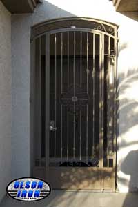 Iron gates, Iron gates Las Vegas, Security gates, Security screens, Security doors, Courtyard gates, Iron fence, Metal gates, Side yard gates, Rv gates, Double gates, Single gates, Driveway gates, Electric gates, Wrought iron gates, Iron works, Stair railing, Iron railings
