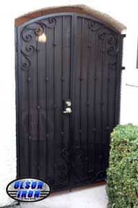Iron gates, Iron gates Las Vegas, Security gates, Security screens, Security doors, Courtyard gates, Iron fence, Metal gates, Side yard gates, Rv gates, Double gates, Single gates, Driveway gates, Electric gates, Wrought iron gates, Iron works, Stair railing, Iron railings