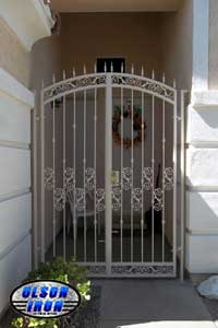 Iron gates, Iron gates Las Vegas, Security gates, Security screens, Security doors, Courtyard gates, Iron fence, Metal gates, Side yard gates, Rv gates, Double gates, Single gates, Driveway gates, Electric gates, Wrought iron gates, Iron works, Stair railing, Iron railings