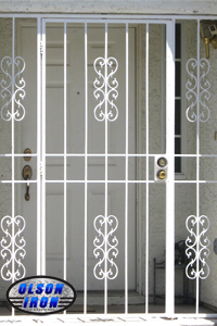 Iron gates, Iron gates Las Vegas, Security gates, Security screens, Security doors, Courtyard gates, Iron fence, Metal gates, Side yard gates, Rv gates, Double gates, Single gates, Driveway gates, Electric gates, Wrought iron gates, Iron works, Stair railing, Iron railings