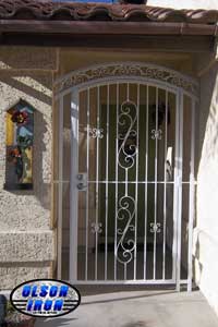 Iron gates, Iron gates Las Vegas, Security gates, Security screens, Security doors, Courtyard gates, Iron fence, Metal gates, Side yard gates, Rv gates, Double gates, Single gates, Driveway gates, Electric gates, Wrought iron gates, Iron works, Stair railing, Iron railings