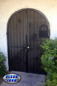Iron gates, Iron gates Las Vegas, Security gates, Security screens, Security doors, Courtyard gates, Iron fence, Metal gates, Side yard gates, Rv gates, Double gates, Single gates, Driveway gates, Electric gates, Wrought iron gates, Iron works, Stair railing, Iron railings