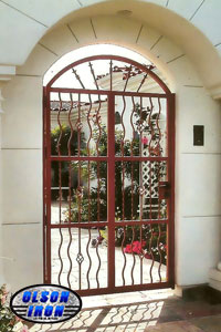 Iron gates, Iron gates Las Vegas, Security gates, Security screens, Security doors, Courtyard gates, Iron fence, Metal gates, Side yard gates, Rv gates, Double gates, Single gates, Driveway gates, Electric gates, Wrought iron gates, Iron works, Stair railing, Iron railings