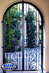 Iron gates, Iron gates Las Vegas, Security gates, Security screens, Security doors, Courtyard gates, Iron fence, Metal gates, Side yard gates, Rv gates, Double gates, Single gates, Driveway gates, Electric gates, Wrought iron gates, Iron works, Stair railing, Iron railings