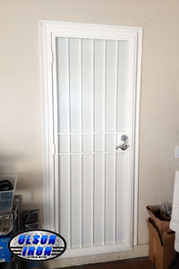 Iron gates, Iron gates Las Vegas, Security gates, Security screens, Security doors, Courtyard gates, Iron fence, Metal gates, Side yard gates, Rv gates, Double gates, Single gates, Driveway gates, Electric gates, Wrought iron gates, Iron works, Stair railing, Iron railings