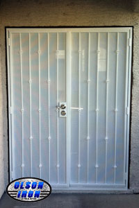 Iron gates, Iron gates Las Vegas, Security gates, Security screens, Security doors, Courtyard gates, Iron fence, Metal gates, Side yard gates, Rv gates, Double gates, Single gates, Driveway gates, Electric gates, Wrought iron gates, Iron works, Stair railing, Iron railings