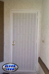 Iron gates, Iron gates Las Vegas, Security gates, Security screens, Security doors, Courtyard gates, Iron fence, Metal gates, Side yard gates, Rv gates, Double gates, Single gates, Driveway gates, Electric gates, Wrought iron gates, Iron works, Stair railing, Iron railings