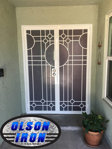 Iron gates, Iron gates Las Vegas, Security gates, Security screens, Security doors, Courtyard gates, Iron fence, Metal gates, Side yard gates, Rv gates, Double gates, Single gates, Driveway gates, Electric gates, Wrought iron gates, Iron works, Stair railing, Iron railings