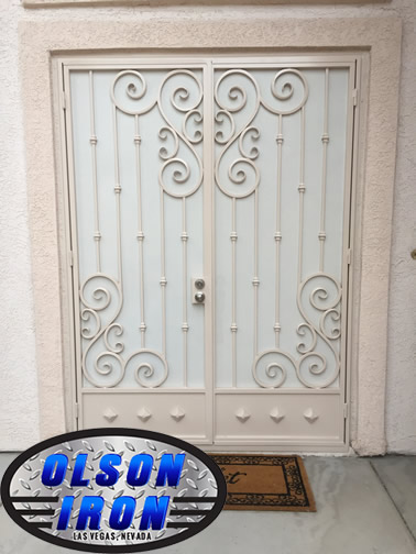 Iron gates, Iron gates Las Vegas, Security gates, Security screens, Security doors, Courtyard gates, Iron fence, Metal gates, Side yard gates, Rv gates, Double gates, Single gates, Driveway gates, Electric gates, Wrought iron gates, Iron works, Stair railing, Iron railings