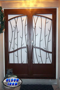 Iron gates, Iron gates Las Vegas, Security gates, Security screens, Security doors, Courtyard gates, Iron fence, Metal gates, Side yard gates, Rv gates, Double gates, Single gates, Driveway gates, Electric gates, Wrought iron gates, Iron works, Stair railing, Iron railings