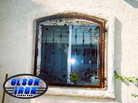 Iron gates, Iron gates Las Vegas, Security gates, Security screens, Security doors, Courtyard gates, Iron fence, Metal gates, Side yard gates, Rv gates, Double gates, Single gates, Driveway gates, Electric gates, Wrought iron gates, Iron works, Stair railing, Iron railings